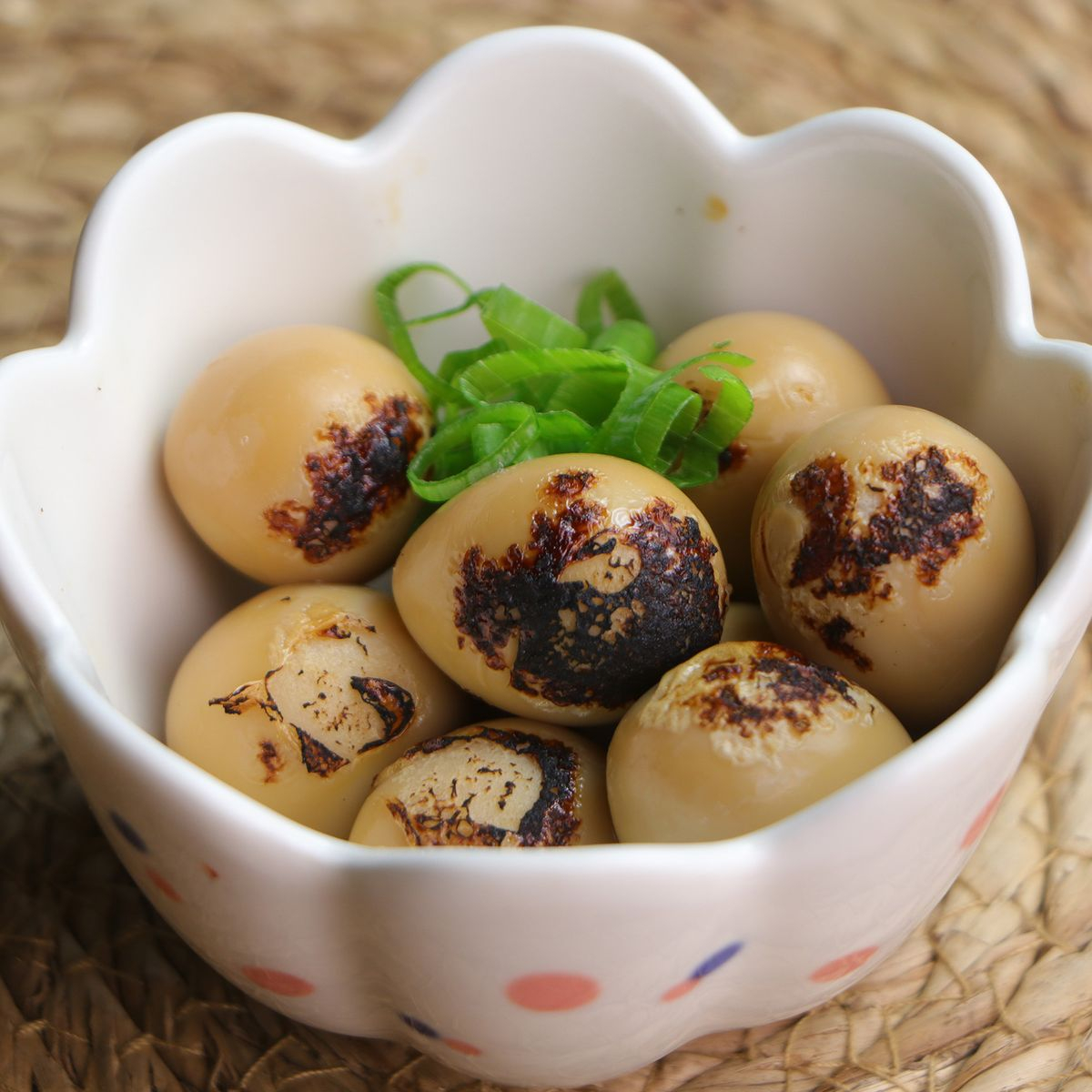 藁焼うずらの旨煮